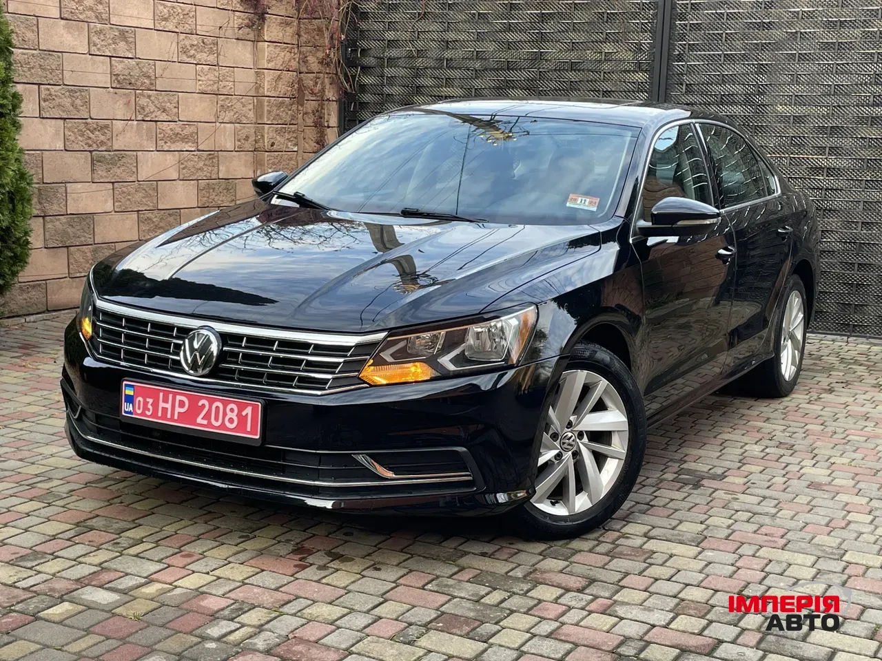 Volkswagen Passat - фото 1