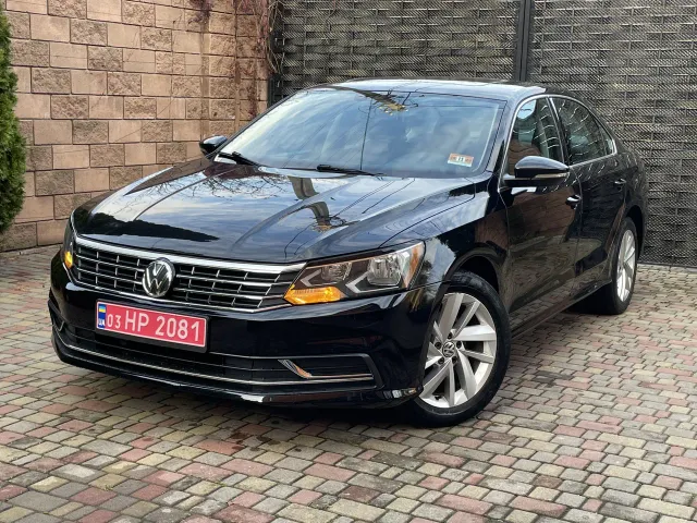 Volkswagen Passat - фото 1