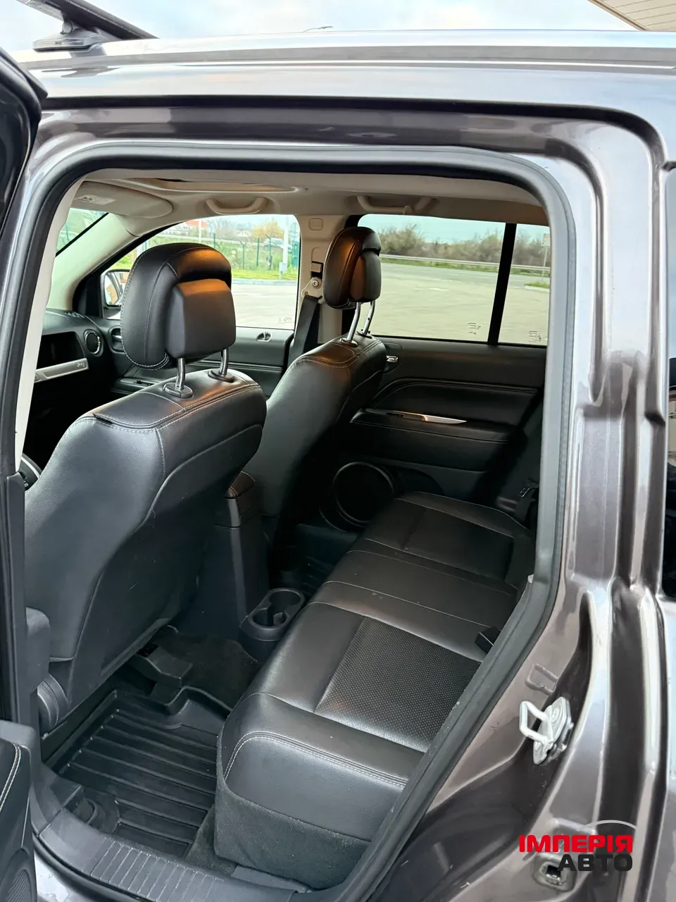 Jeep Compass - фото 6