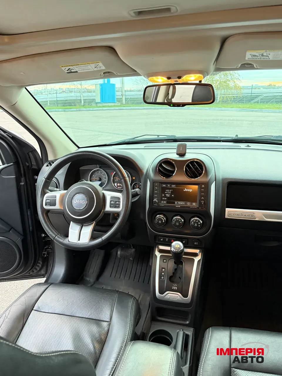 Jeep Compass - фото 8