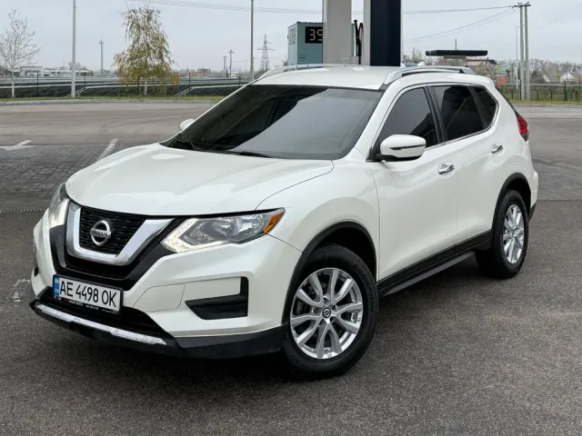 Nissan Rogue - фото 4