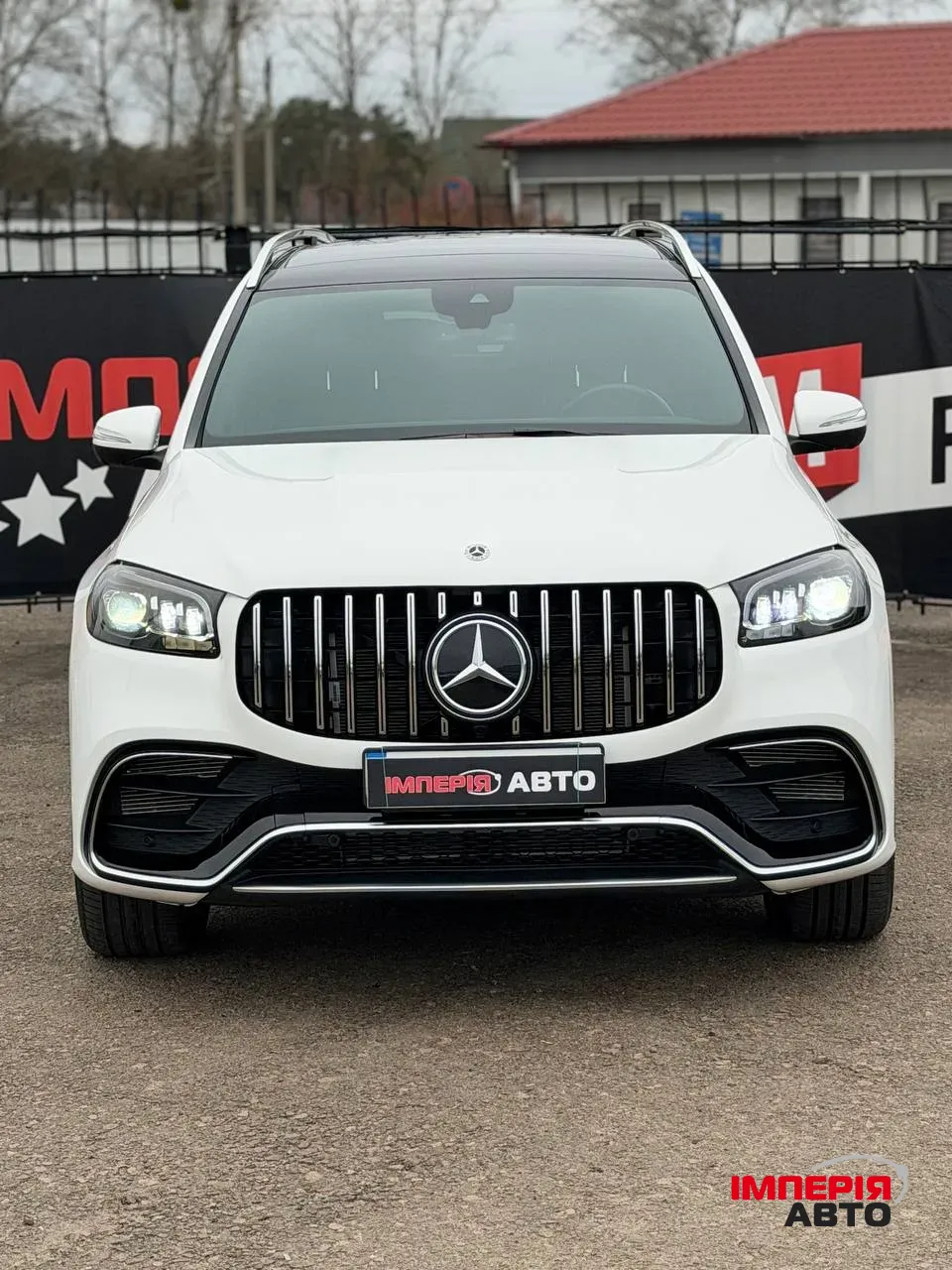 Mercedes-Benz GLS - фото 3