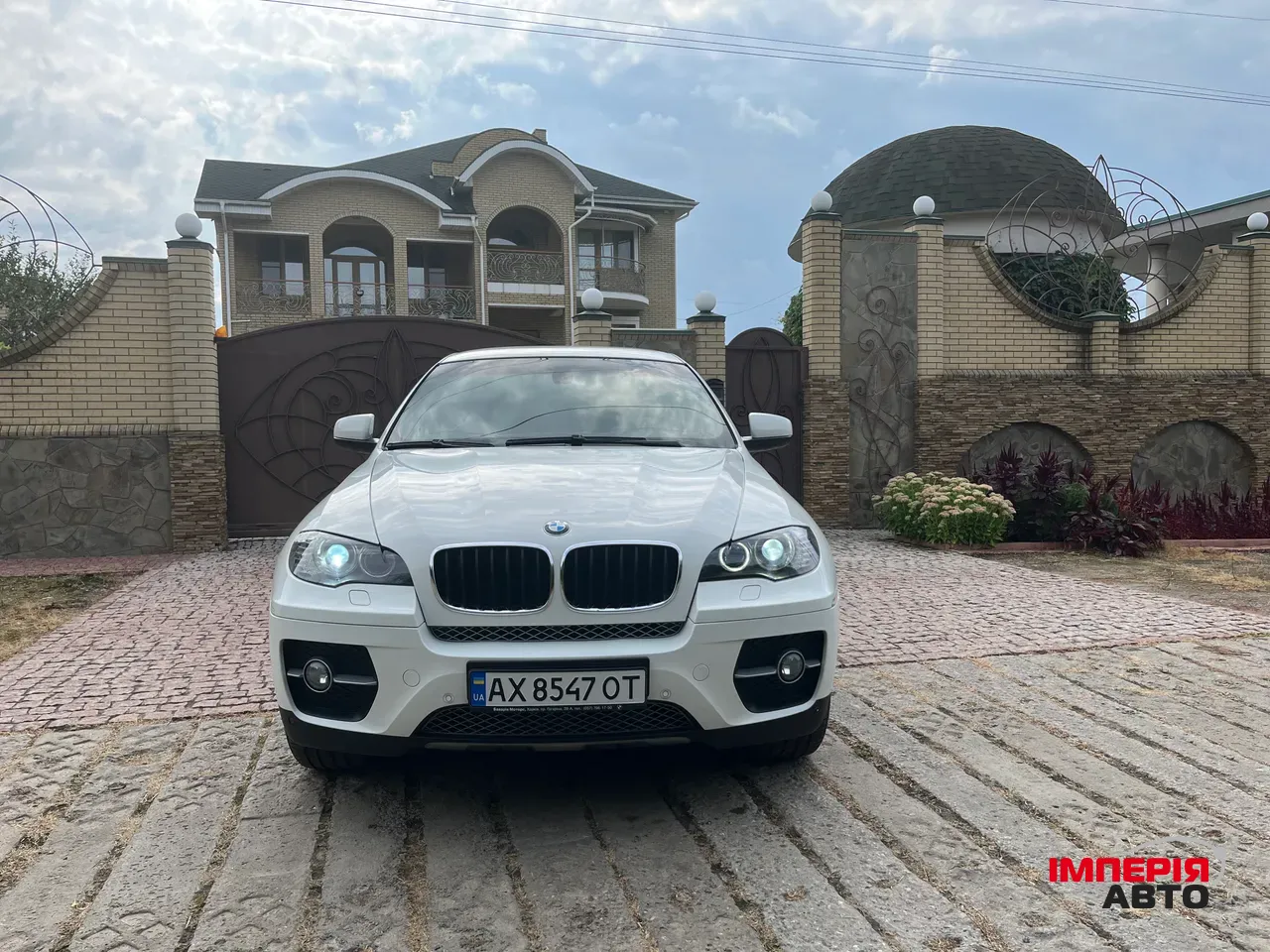 BMW X6 - фото 1