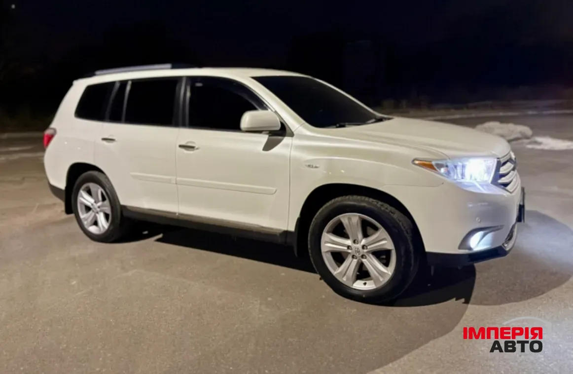 Toyota Highlander - фото 7