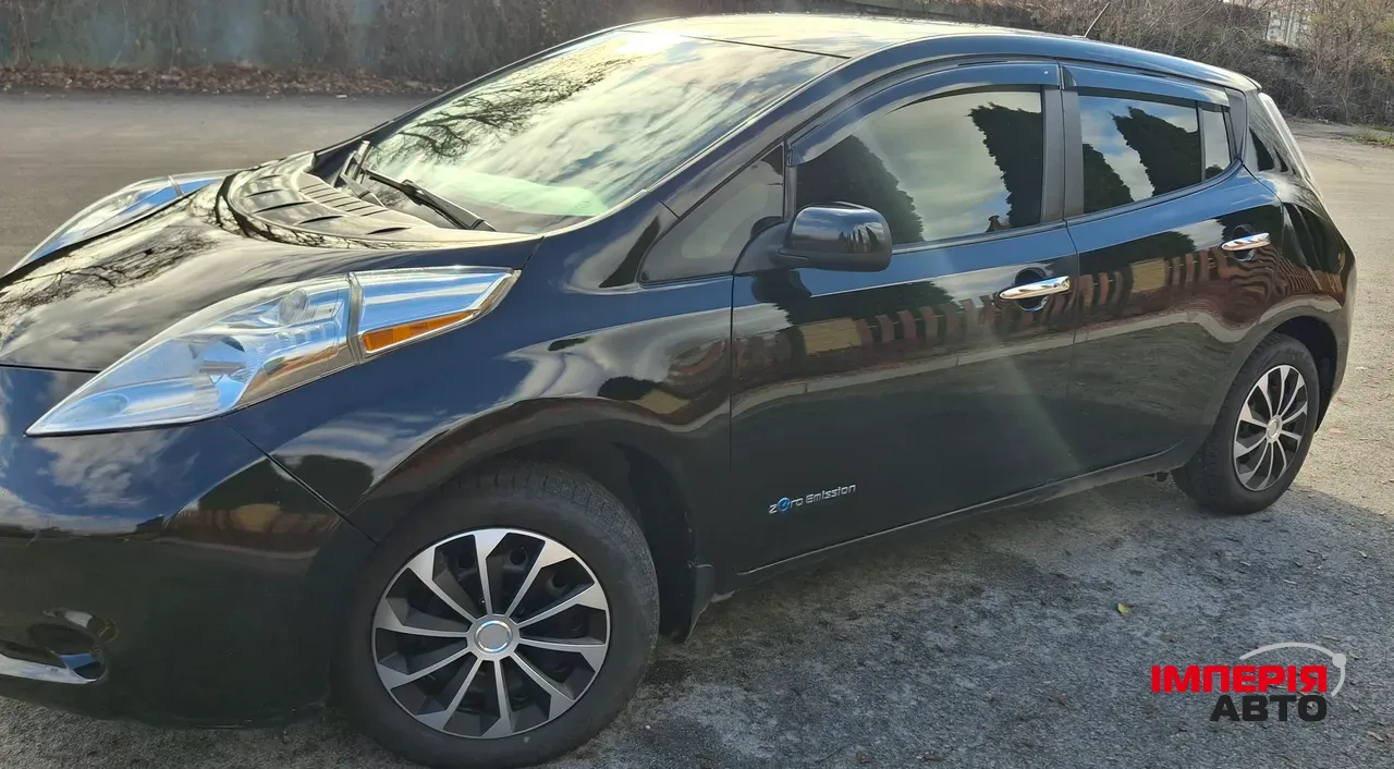 Nissan Leaf - фото 4