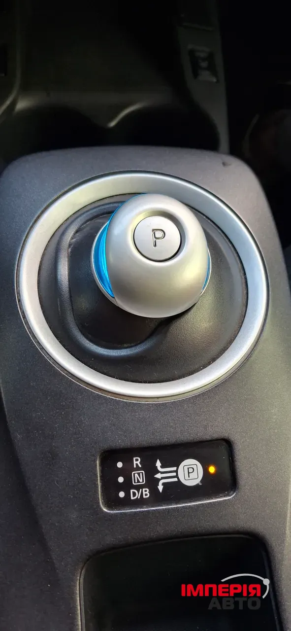 Nissan Leaf - фото 15