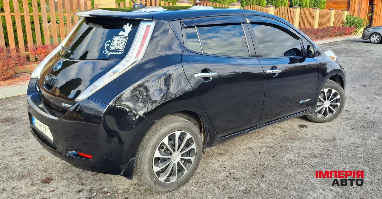 Nissan Leaf - фото 8