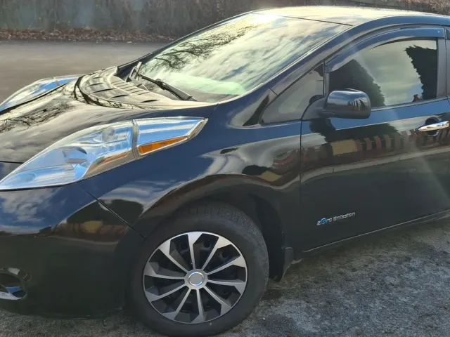 Nissan Leaf - фото 4