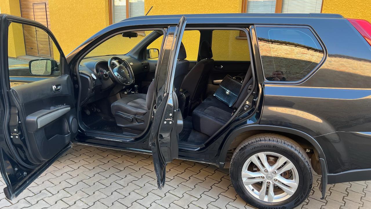 Nissan X-Trail - фото 12