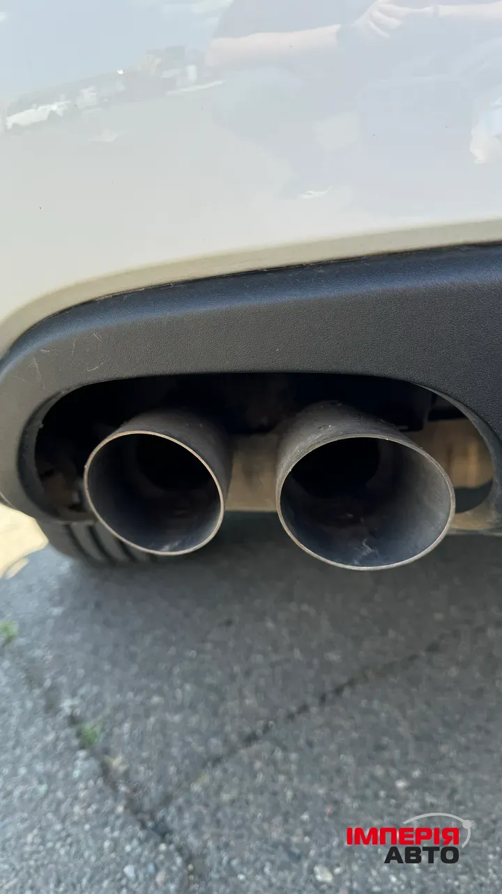 Audi A4 - фото 13