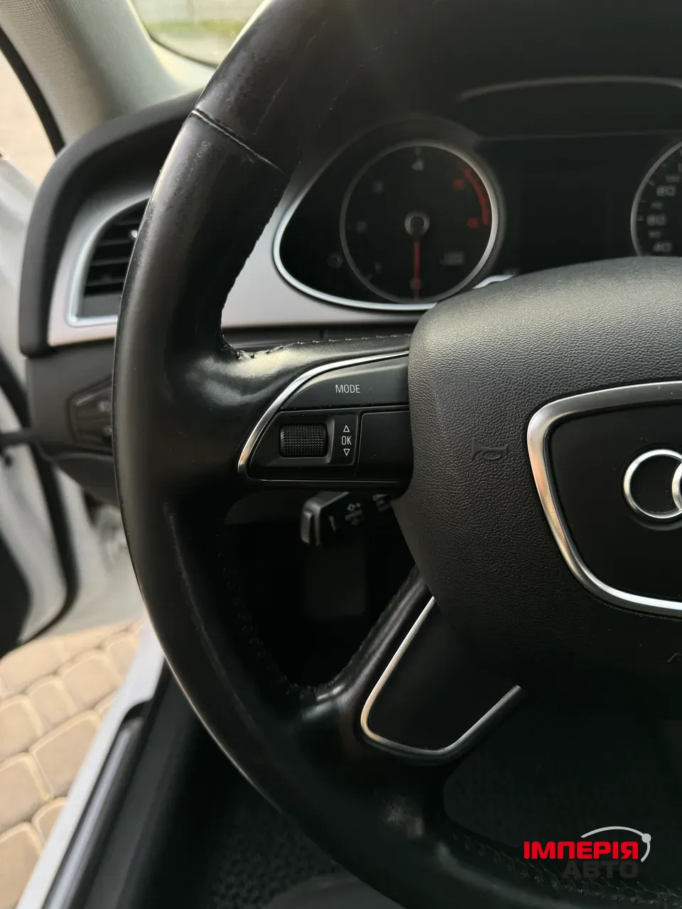 Audi A4 - фото 47