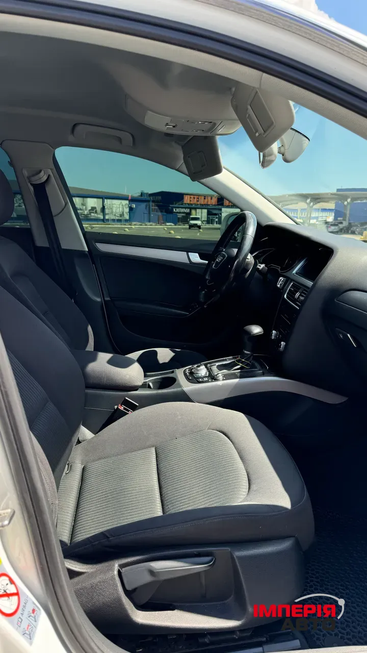 Audi A4 - фото 23