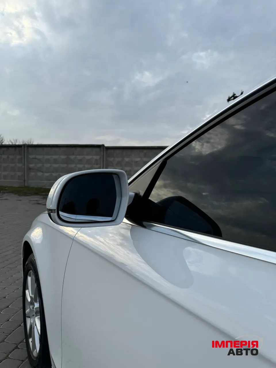 Audi A4 - фото 17