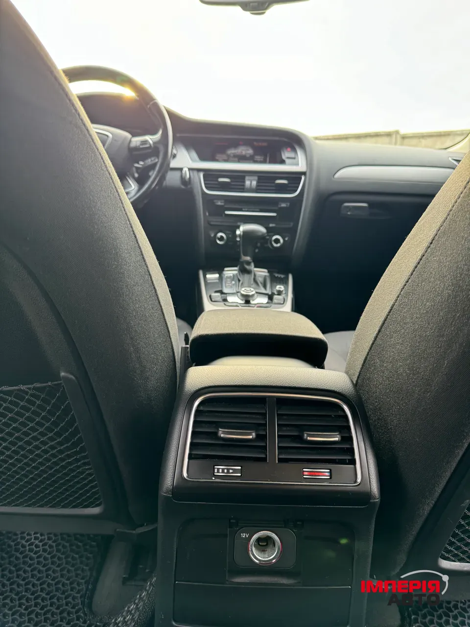 Audi A4 - фото 42