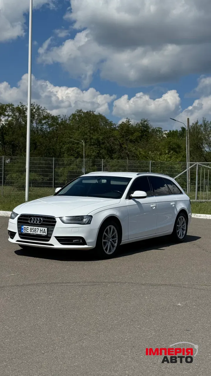 Audi A4 - фото 1