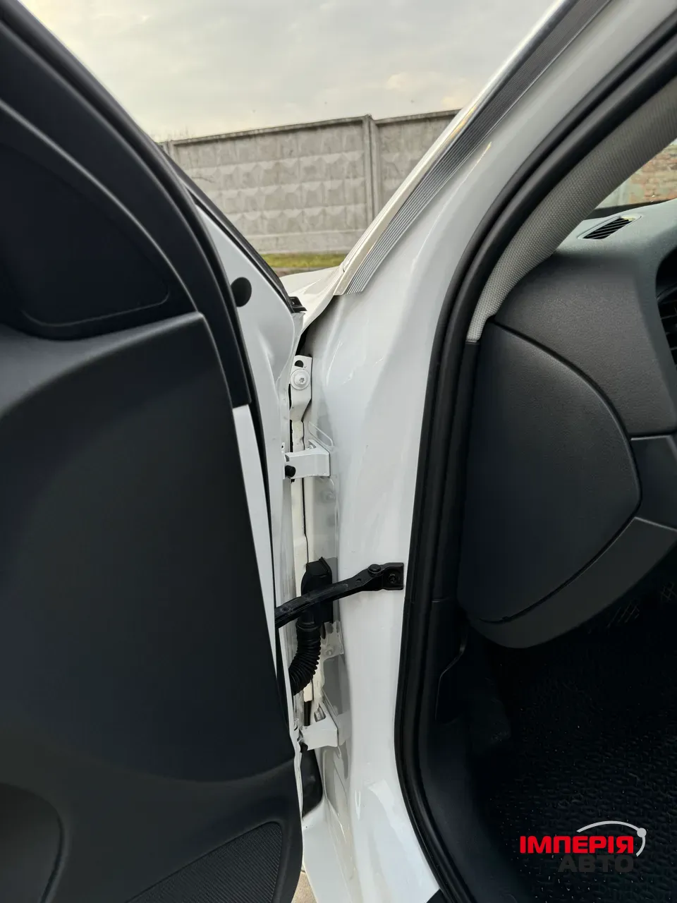 Audi A4 - фото 37