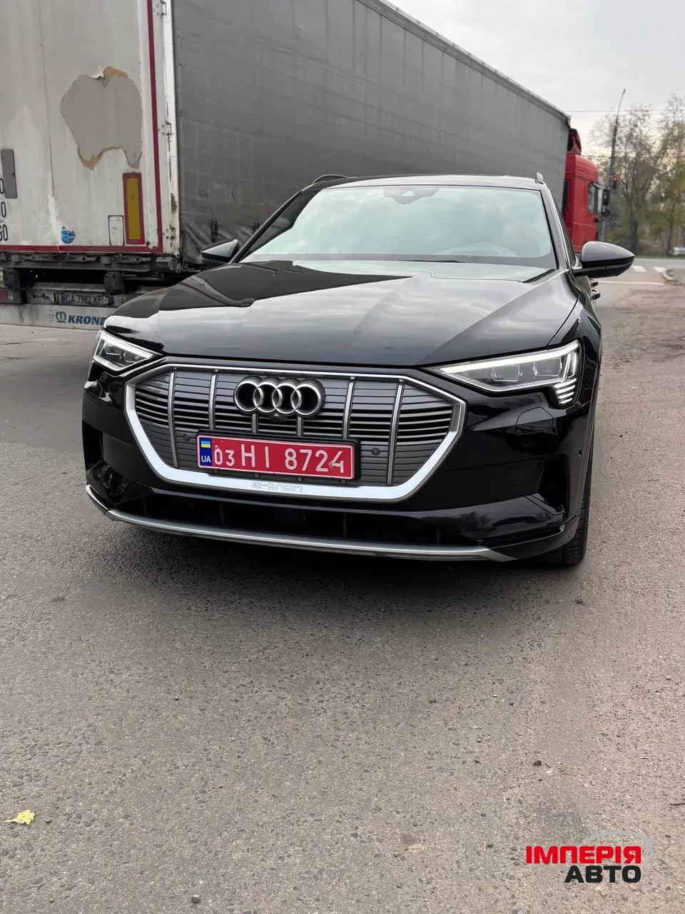 Audi e-tron - фото 17