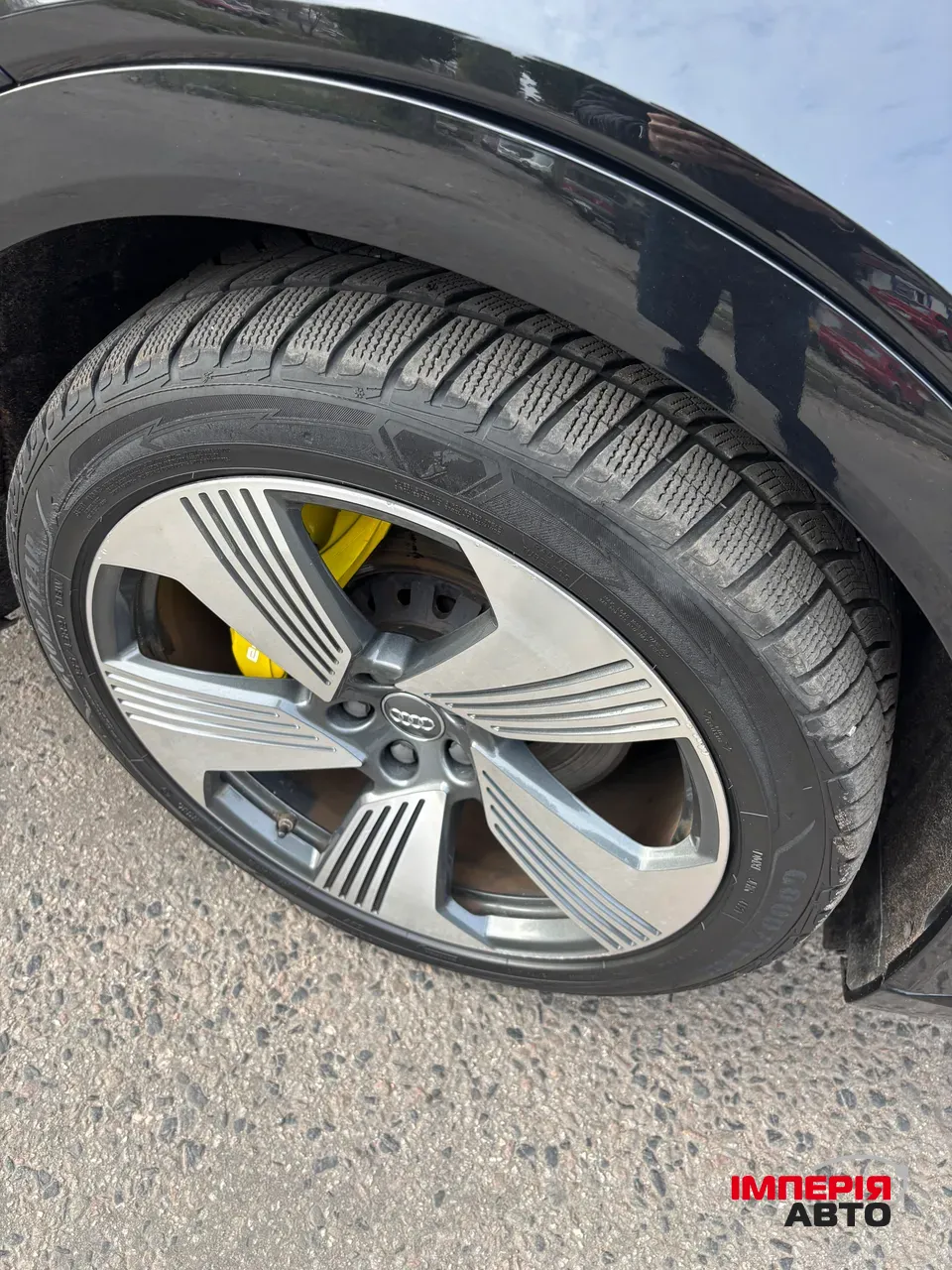 Audi e-tron - фото 26