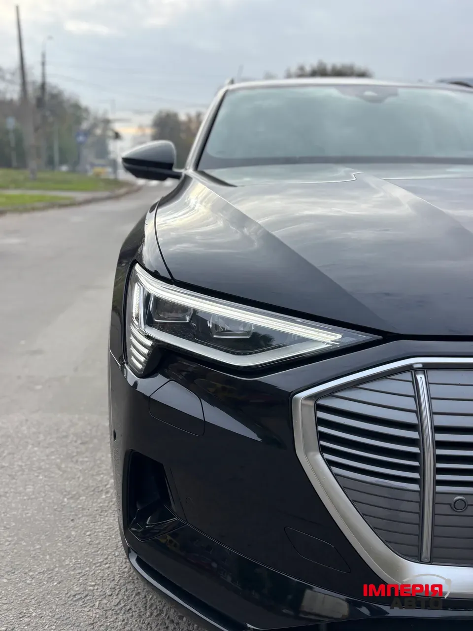 Audi e-tron - фото 24