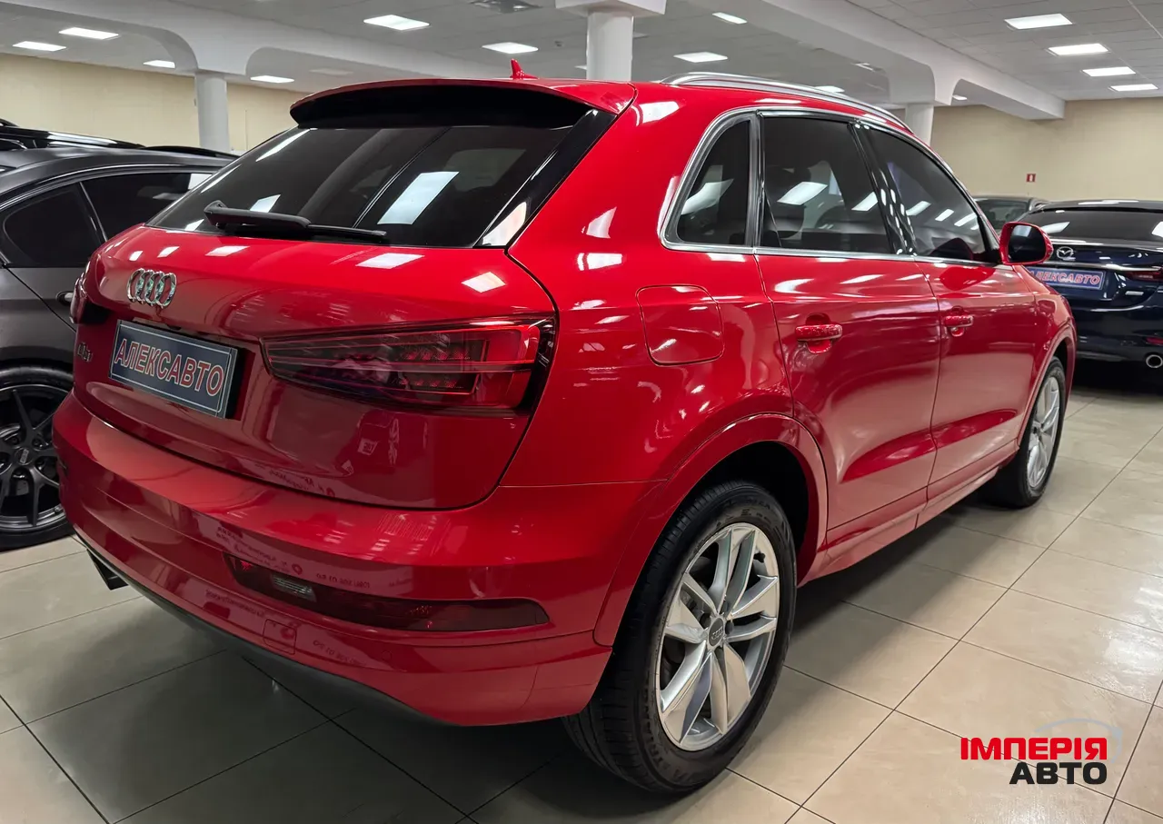 Audi Q3 - фото 6