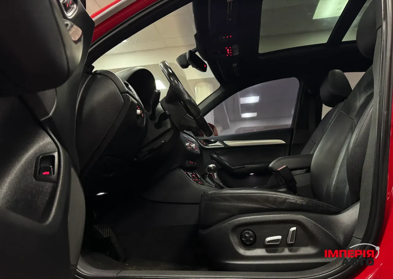 Audi Q3 - фото 9