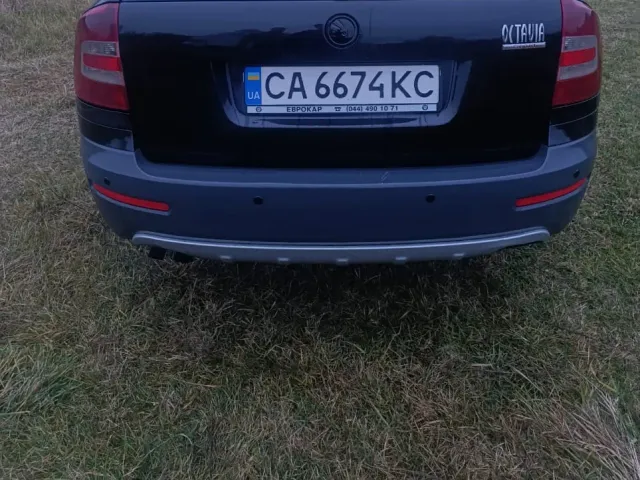 Skoda Octavia - фото 4