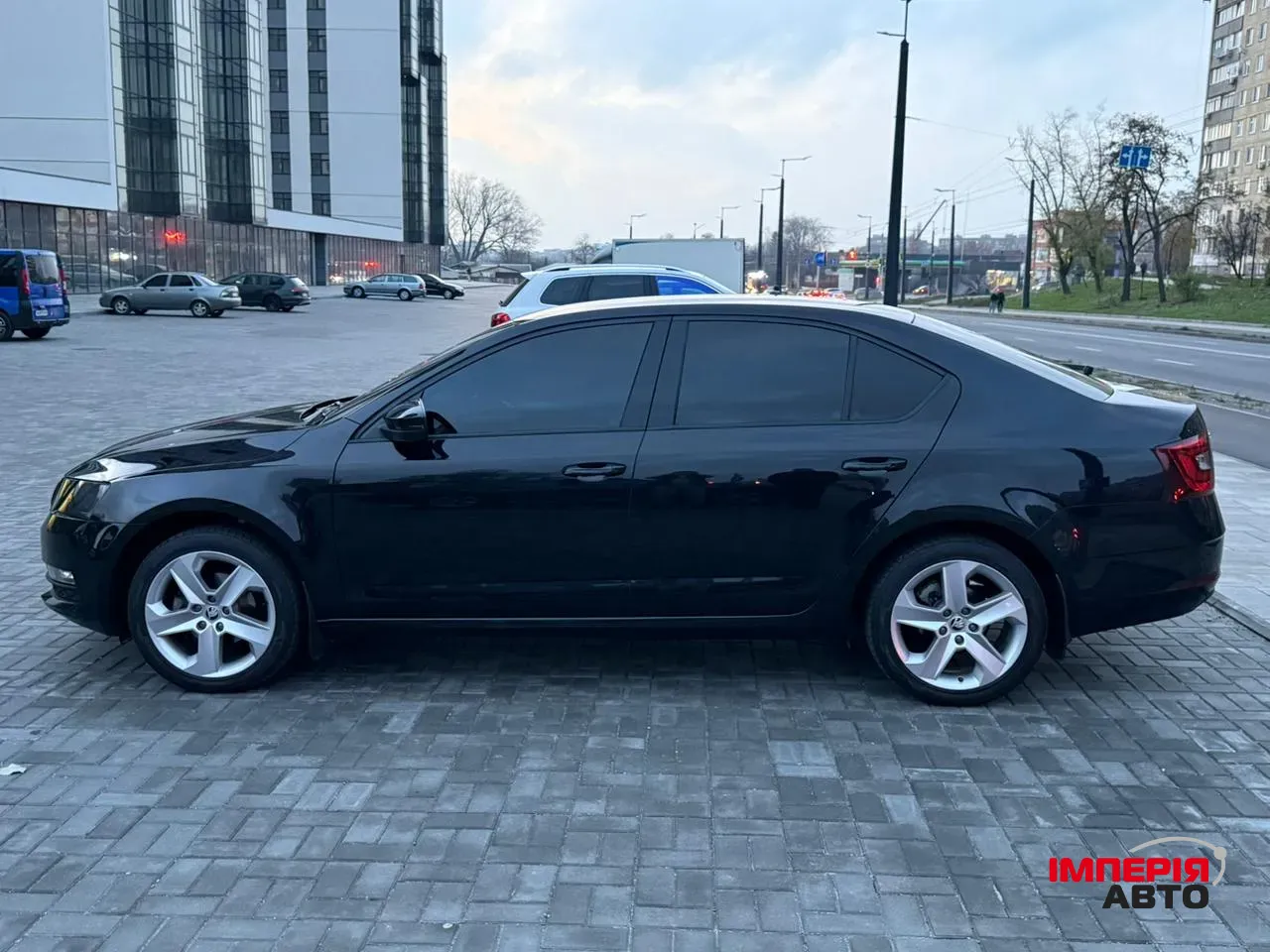 Skoda Octavia - фото 12