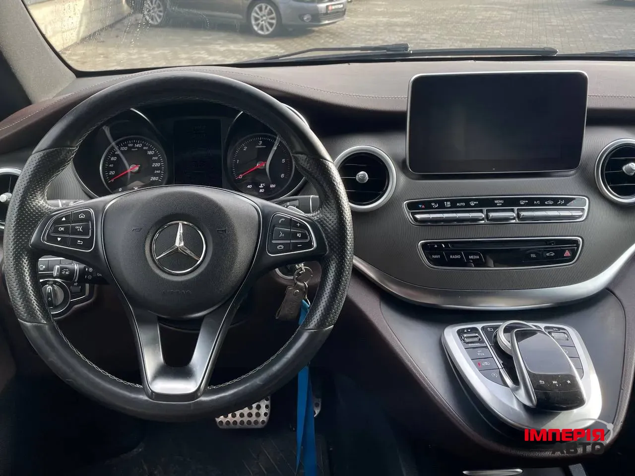 Mercedes-Benz V-Класс - фото 6