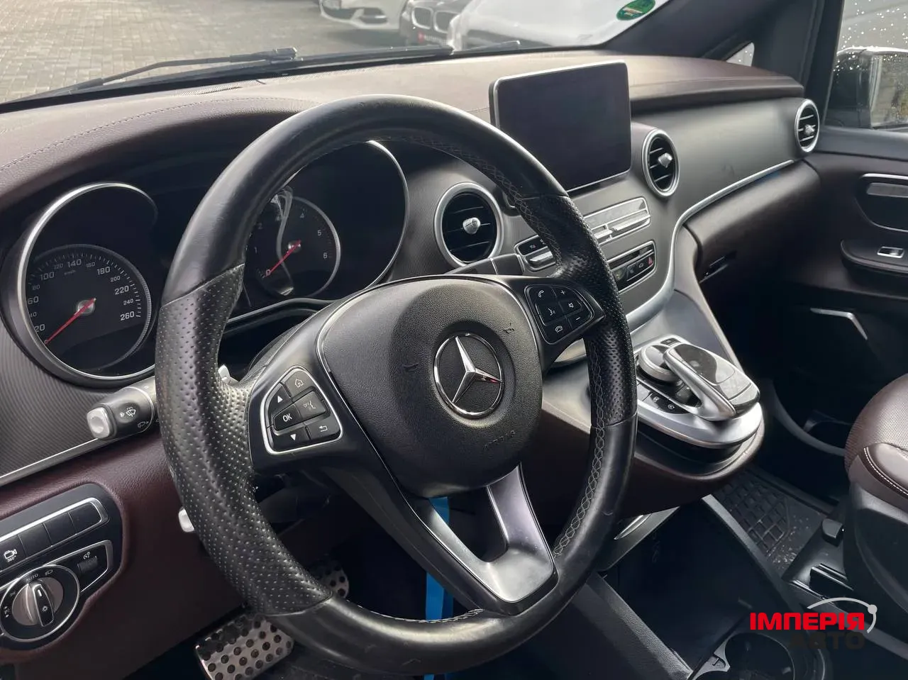 Mercedes-Benz V-Класс - фото 5