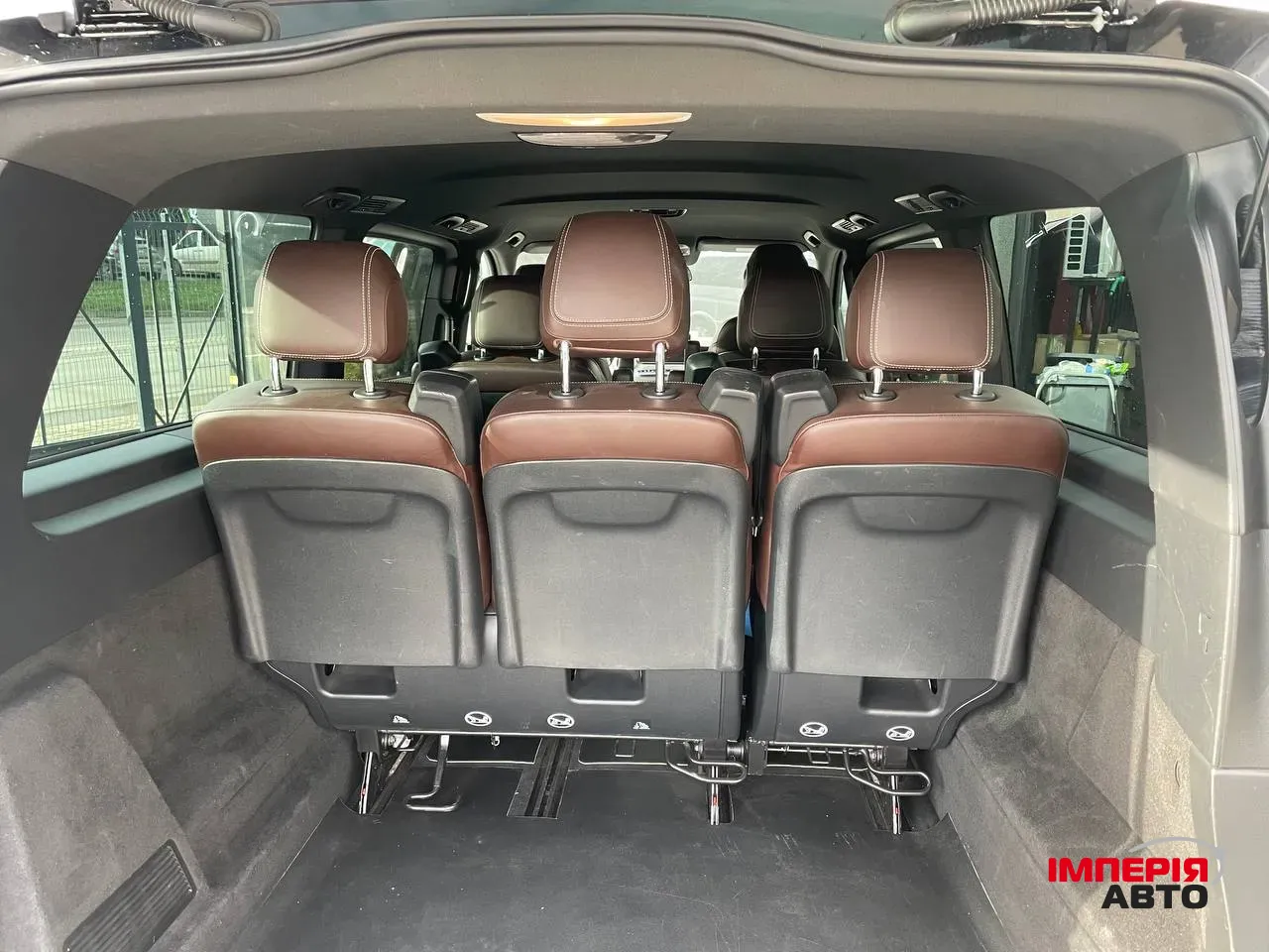 Mercedes-Benz V-Класс - фото 10