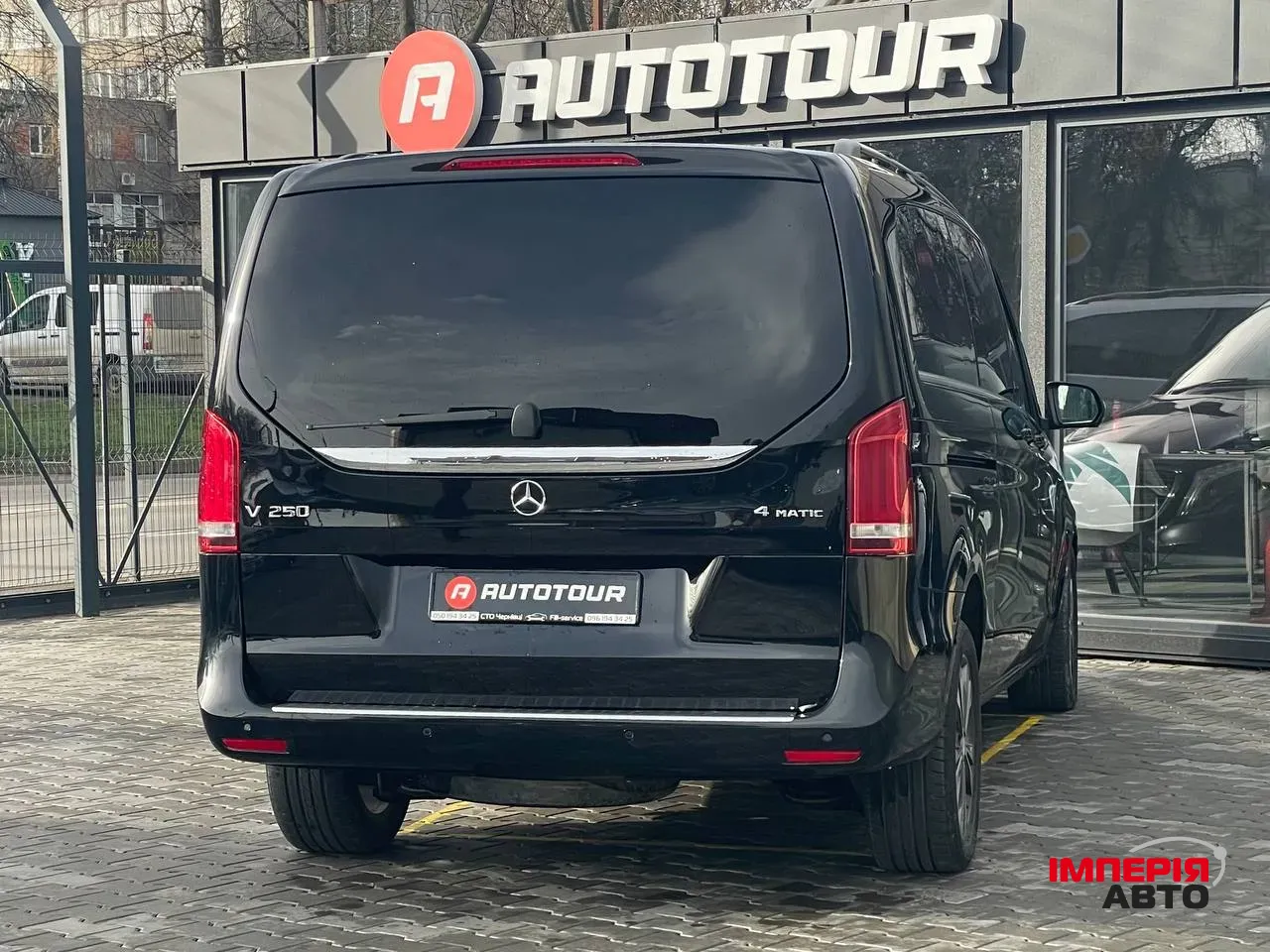 Mercedes-Benz V-Класс - фото 12