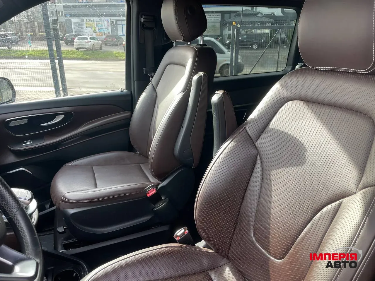 Mercedes-Benz V-Класс - фото 4