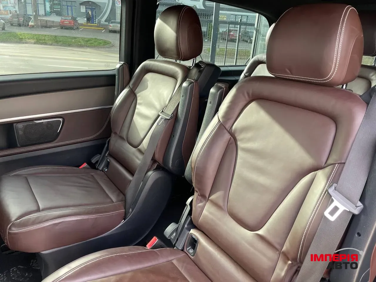 Mercedes-Benz V-Класс - фото 8