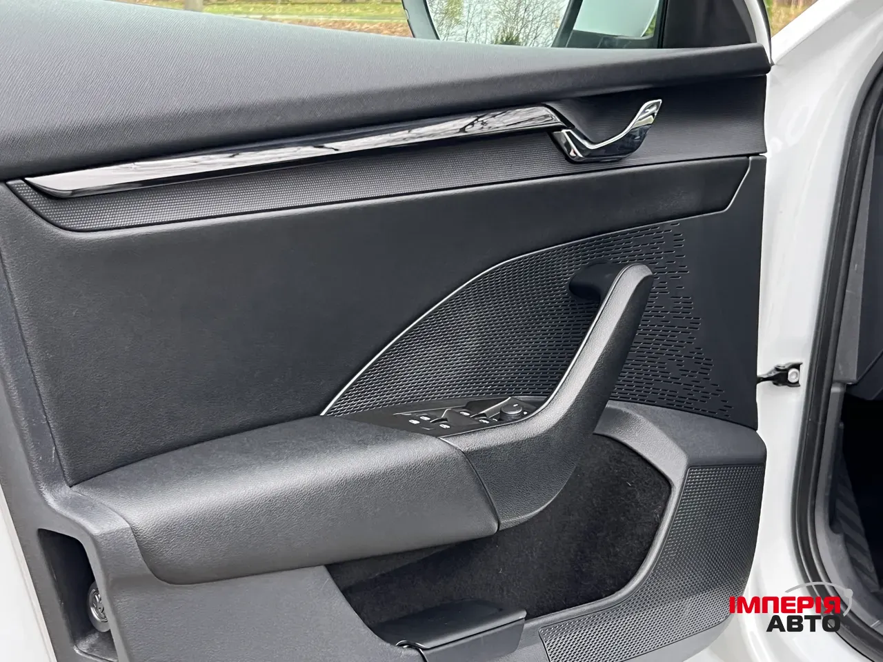 Skoda Octavia - фото 7