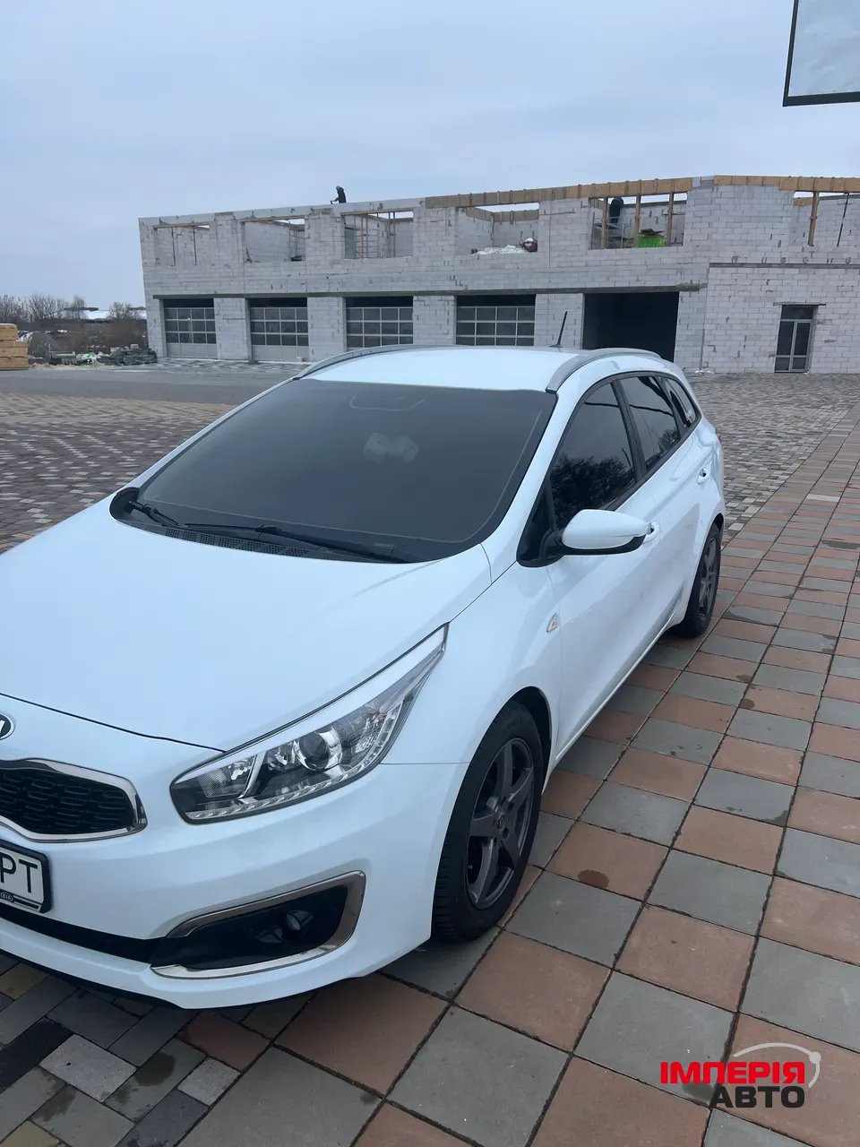 Kia Ceed - фото 24