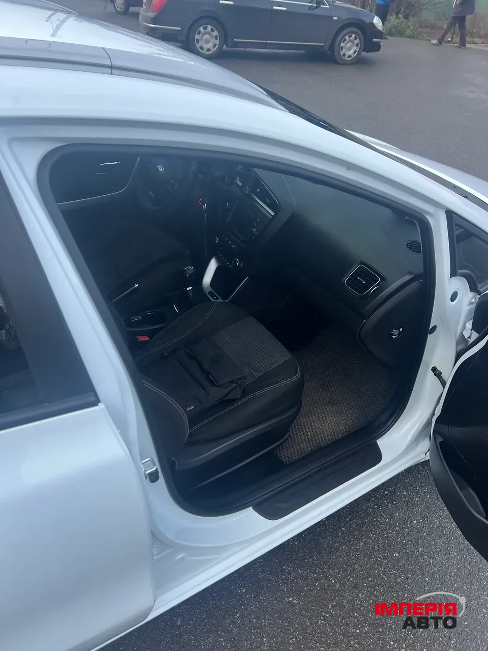 Kia Ceed - фото 7