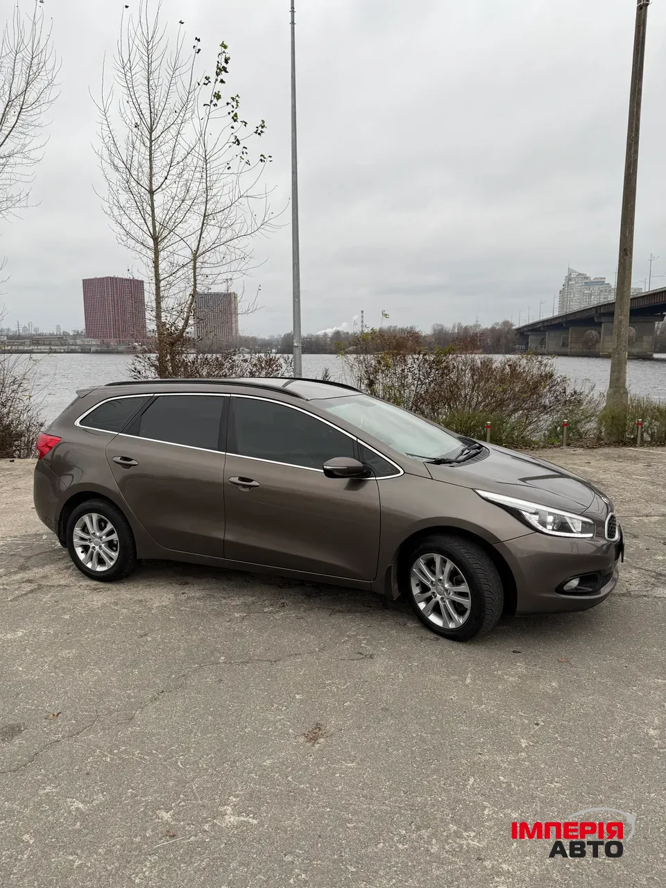 Kia Ceed - фото 2
