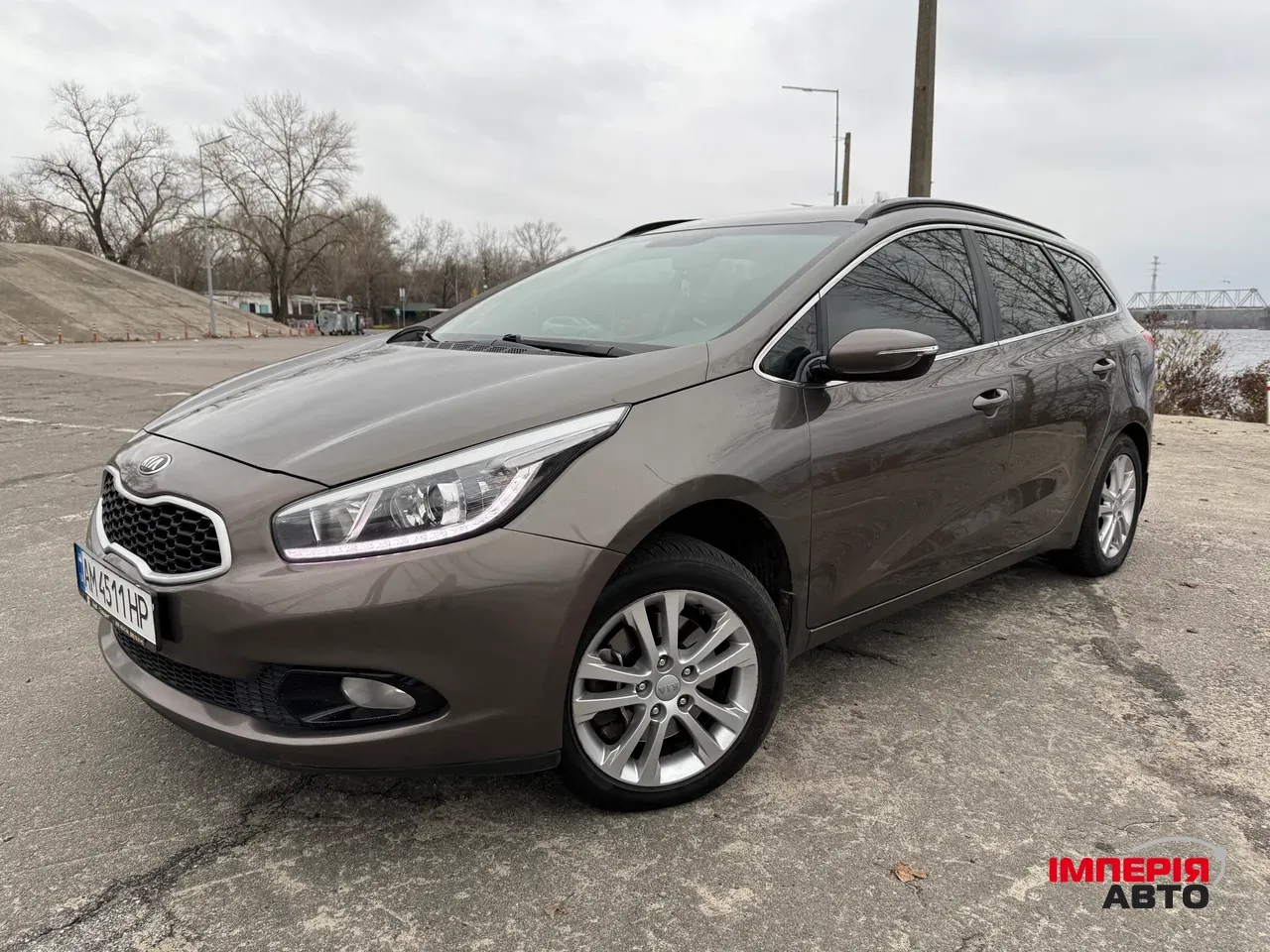 Kia Ceed - фото 10