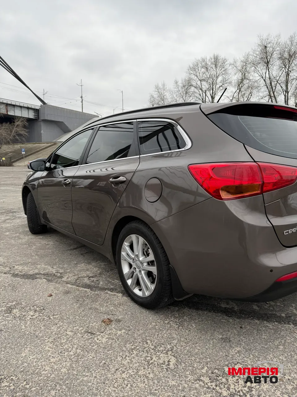 Kia Ceed - фото 12