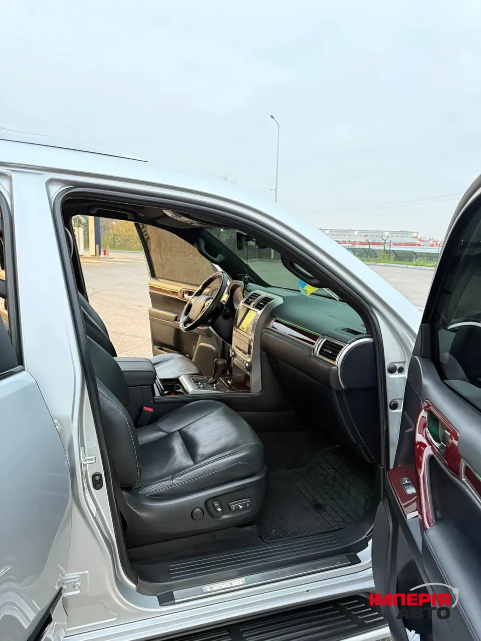 Lexus GX - фото 11