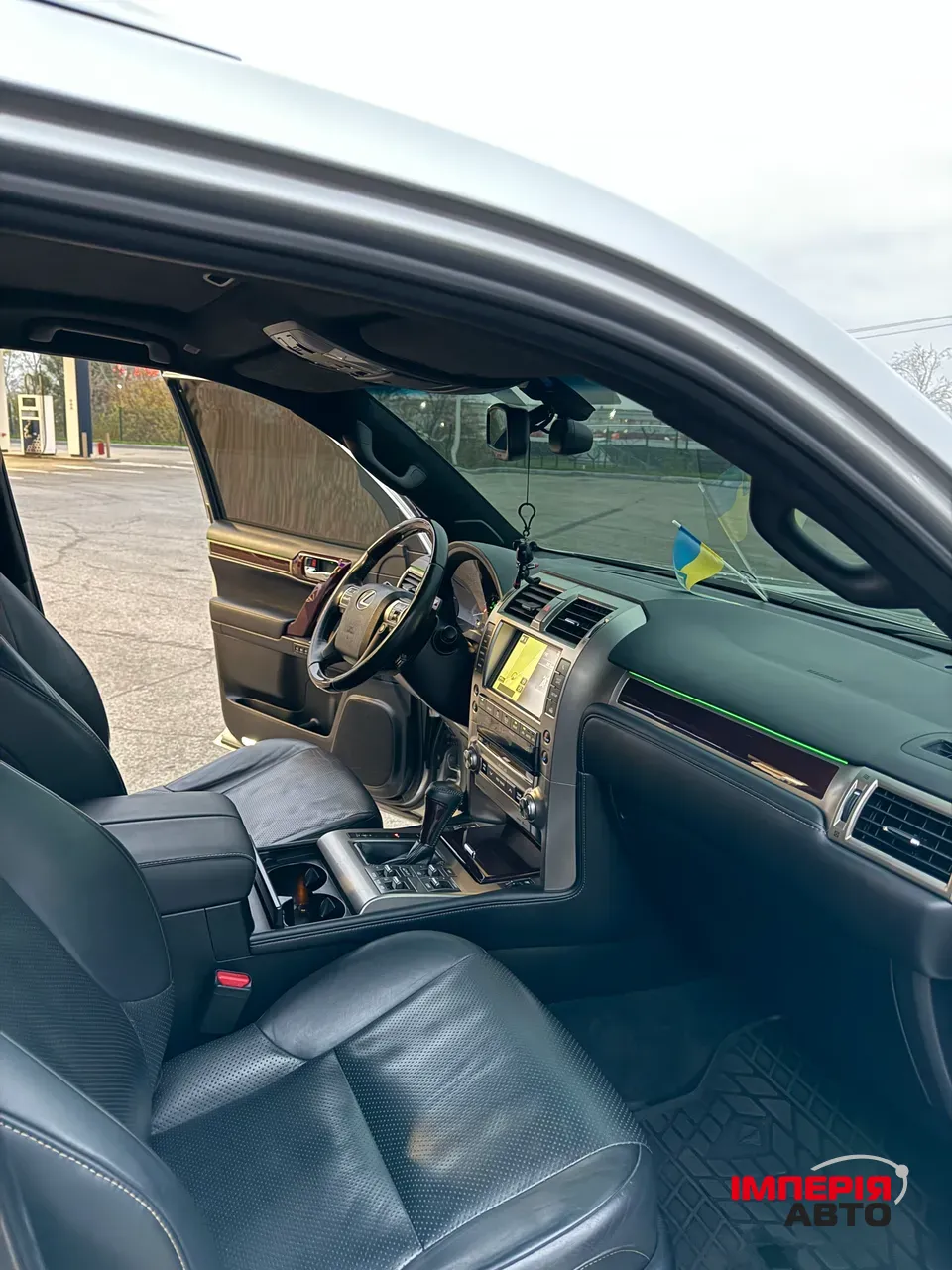 Lexus GX - фото 12