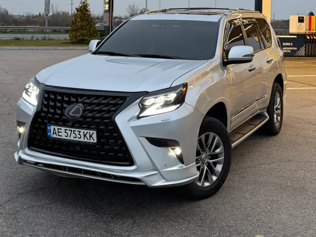 Lexus GX - фото 1
