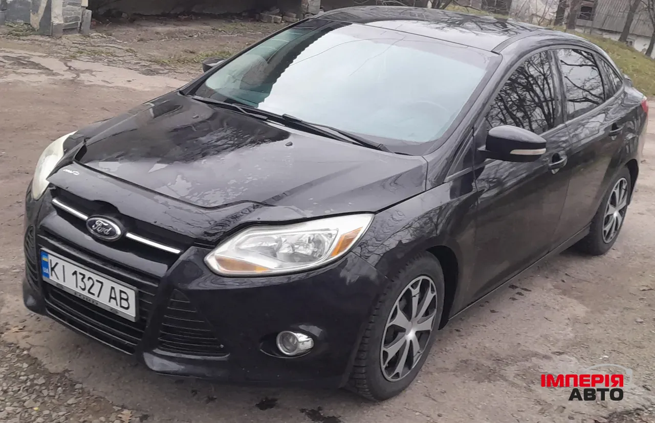 Ford Focus - фото 5
