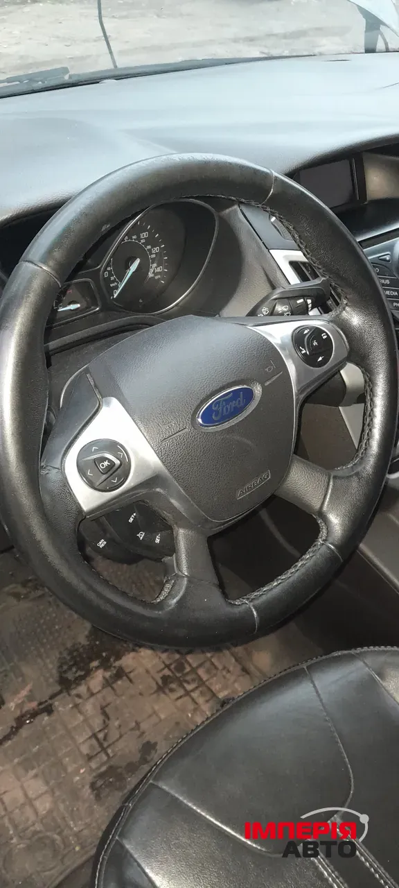 Ford Focus - фото 3