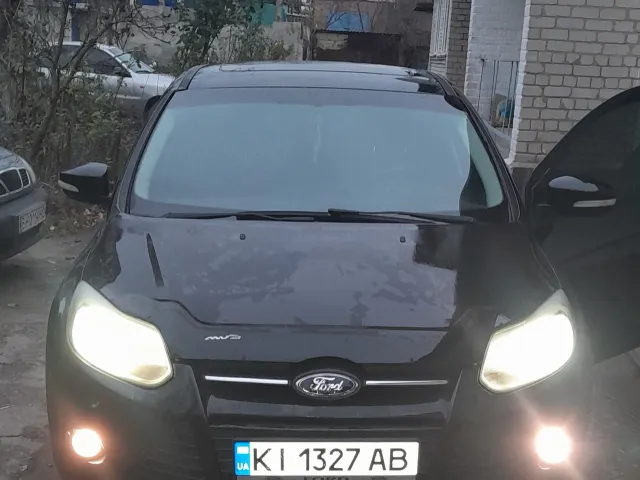 Ford Focus - фото 1