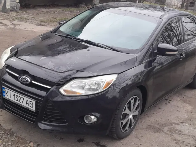 Ford Focus - фото 5