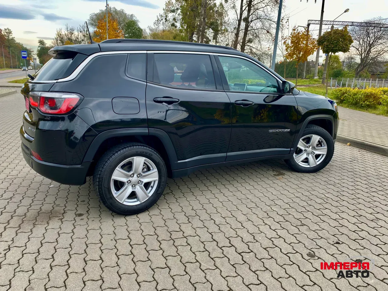 Jeep Compass - фото 11