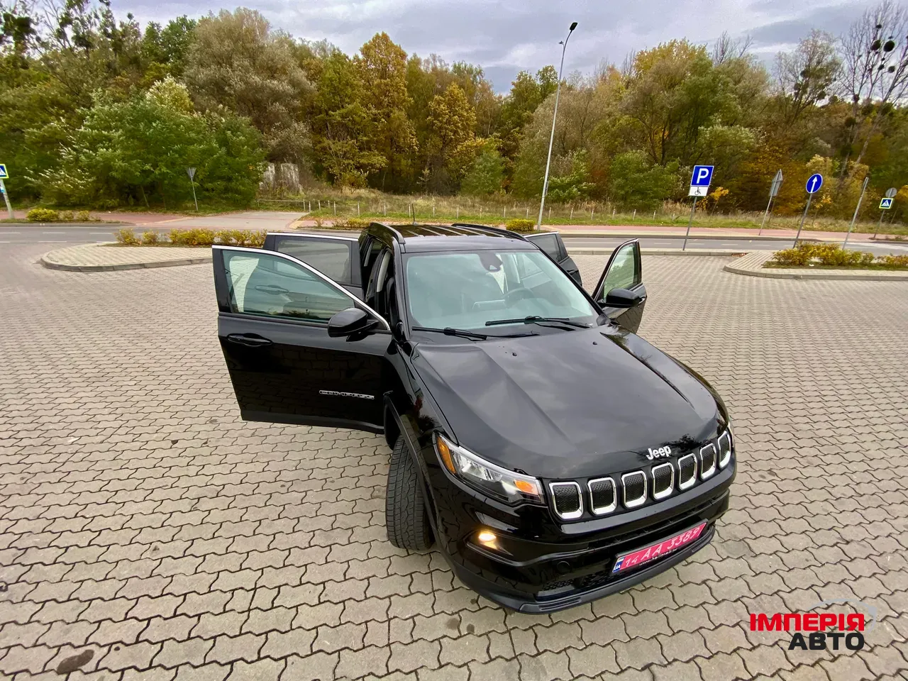 Jeep Compass - фото 2