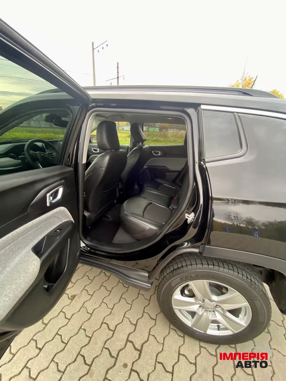 Jeep Compass - фото 24