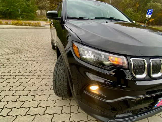 Jeep Compass - фото 4